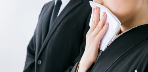 社葬に参列する際の服装マナー