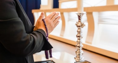 社葬・お別れの会に参加する